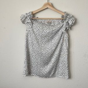 Loft brand. Size XSP. Color white &black